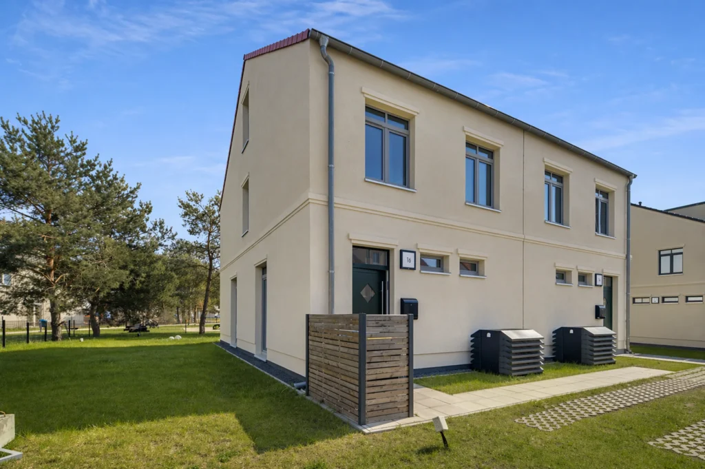 Eingangsbereich Haus mieten Schönwalde bei Berlin