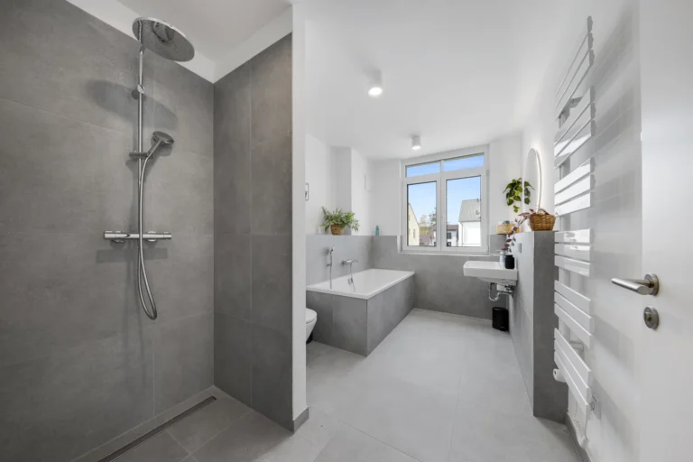Obergeschoss Badezimmer Haus mieten