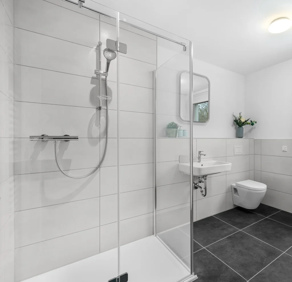 Modernes Badezimmer Haus mieten