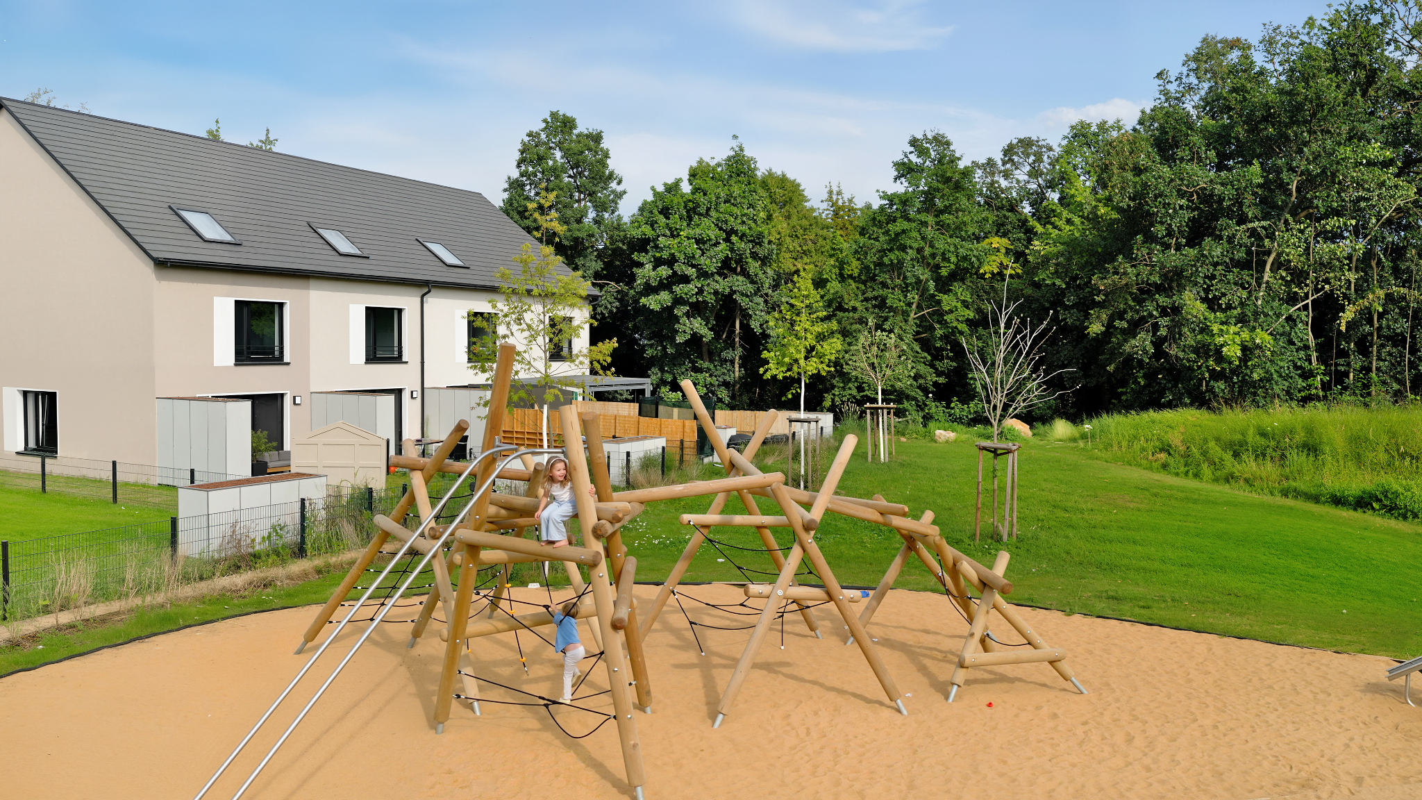 Spielplatz Klettergerüst